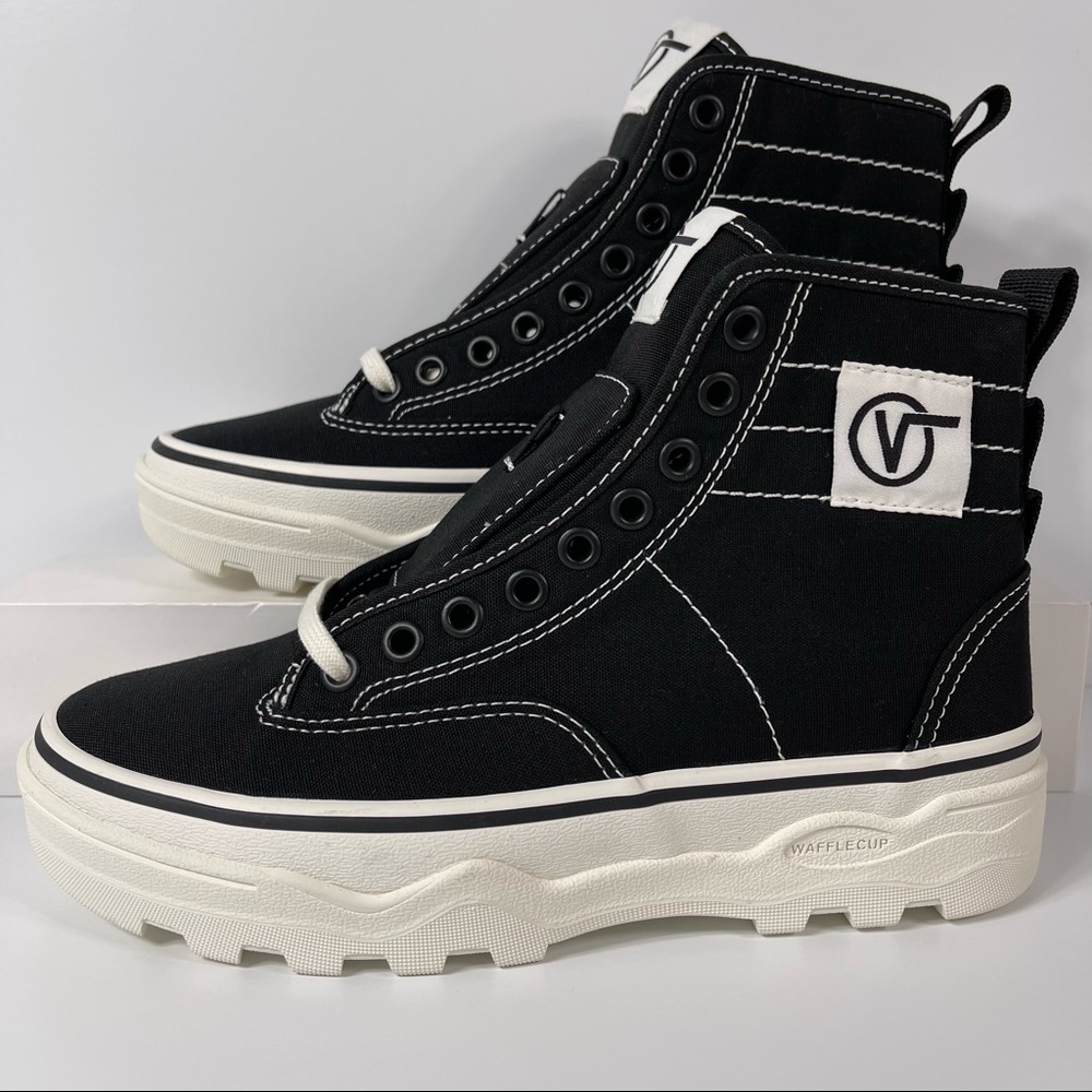 VANS SENTRY WC WOMENS HIGH TOP SHOES SIZE 7 BLACK WHITE WAFFLECUP LACE UP CANVAS - Picture 1 of 10